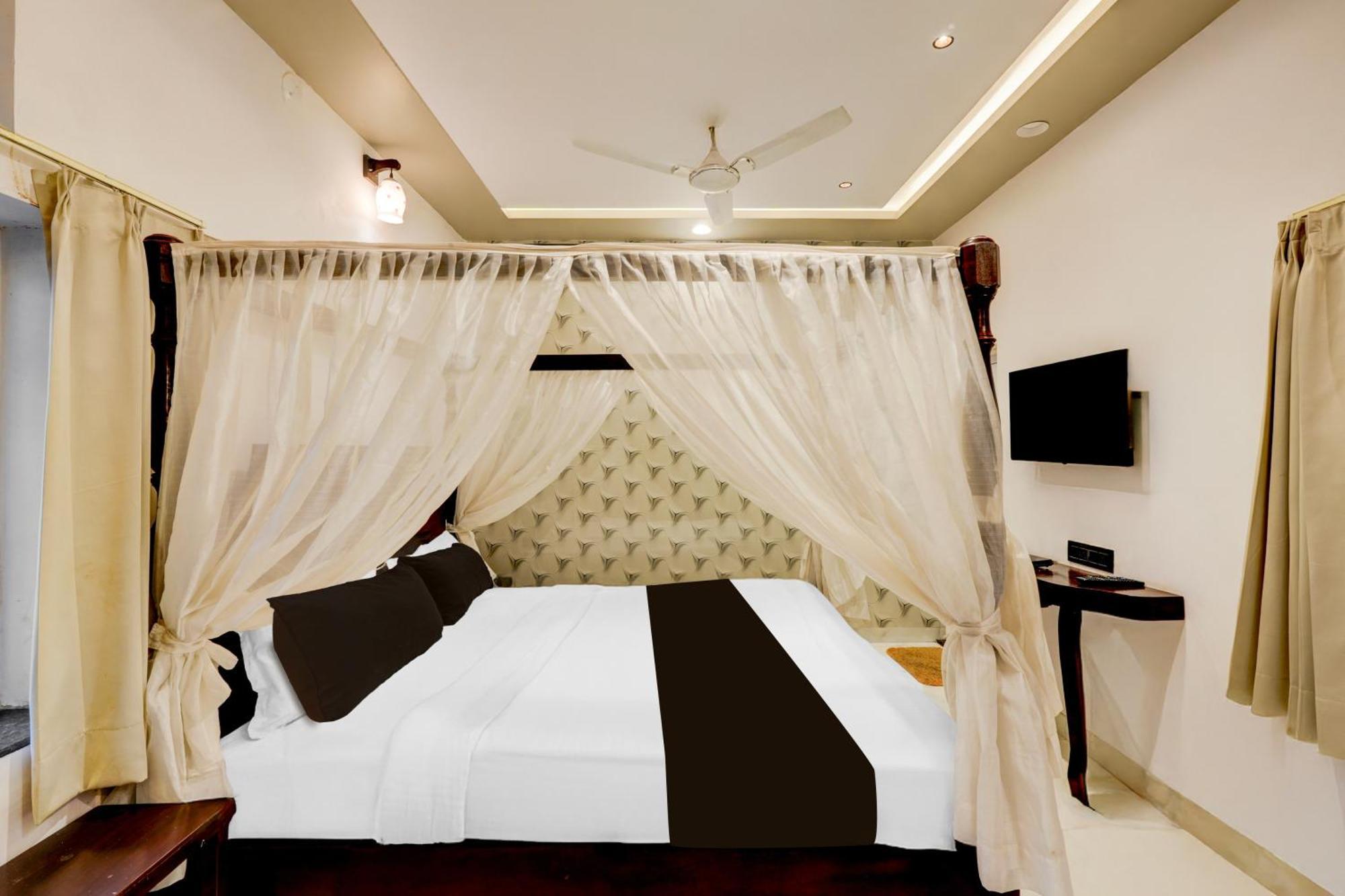 Hotel O Lake N Hill View Udajpur Zewnętrze zdjęcie