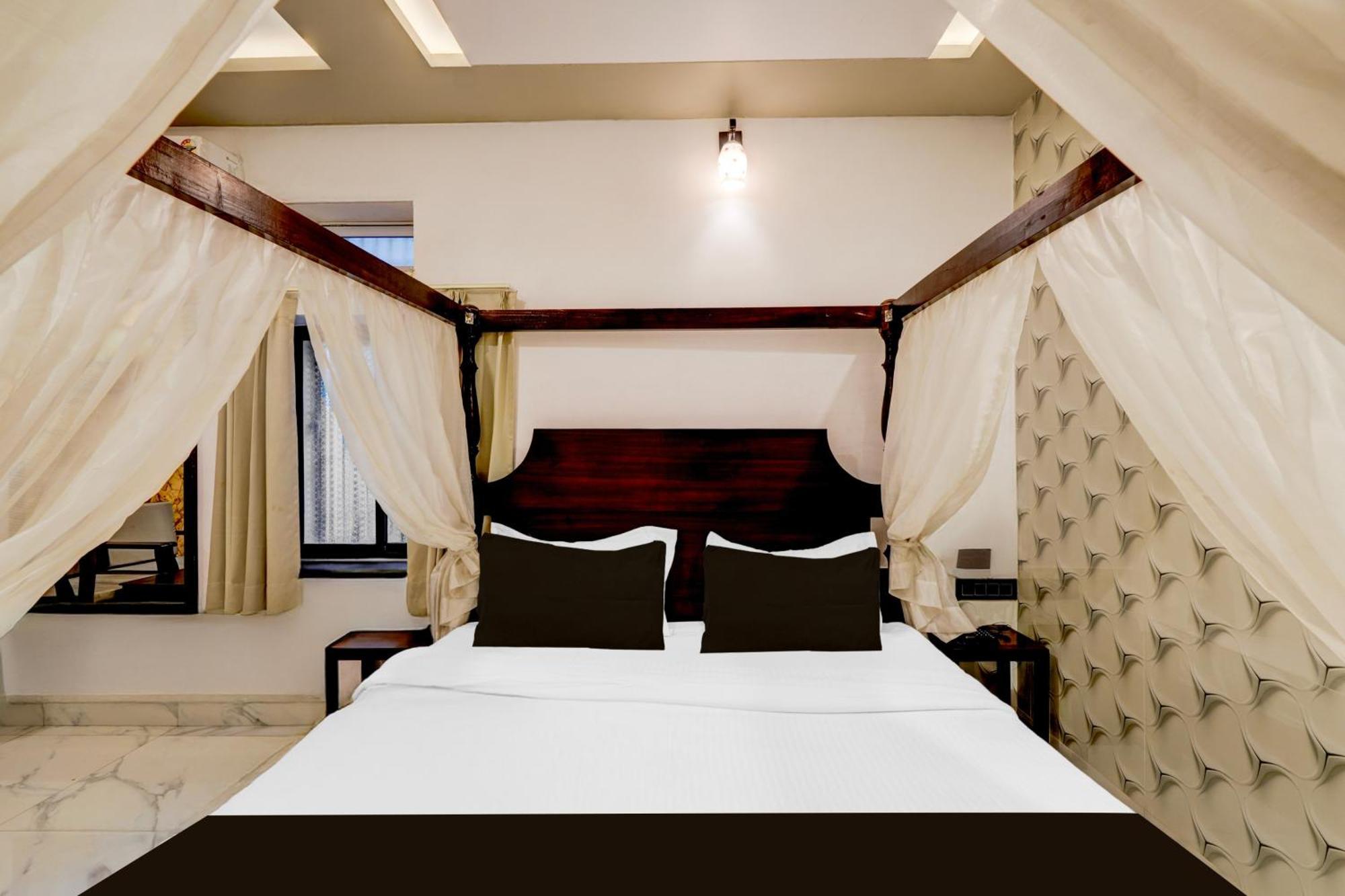 Hotel O Lake N Hill View Udajpur Zewnętrze zdjęcie